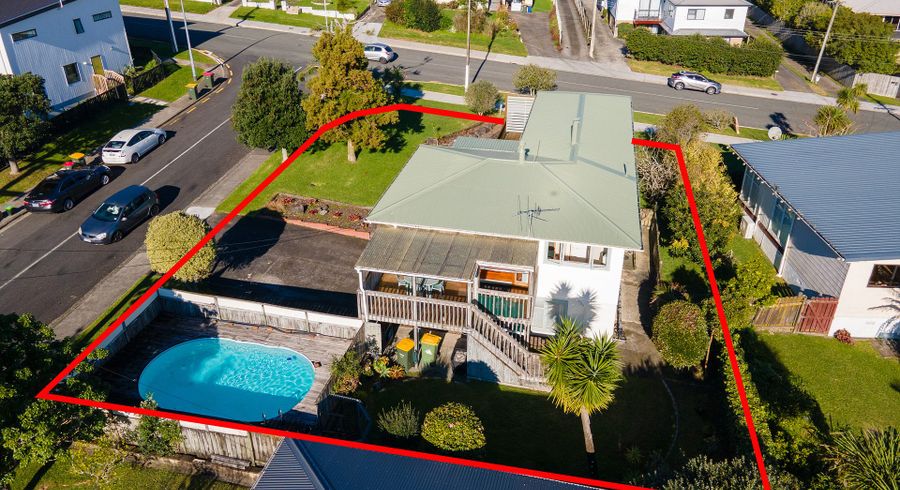  at 18 Lavelle Road, Henderson, Henderson, Waitakere City, Auckland