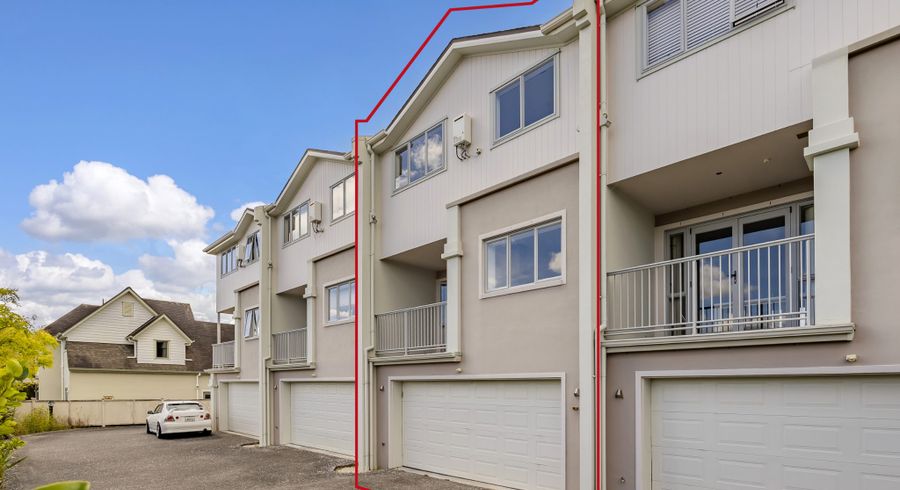  at 9/11 Hatfield Place, Albany Heights, Rodney, Auckland