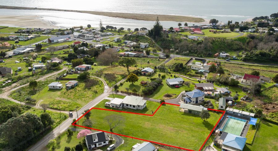  at 6D Church Road, Maketu, Te Puke