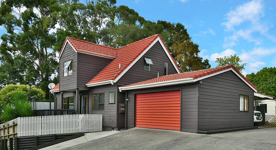  at 3/427 Don Buck Road, Massey, Auckland