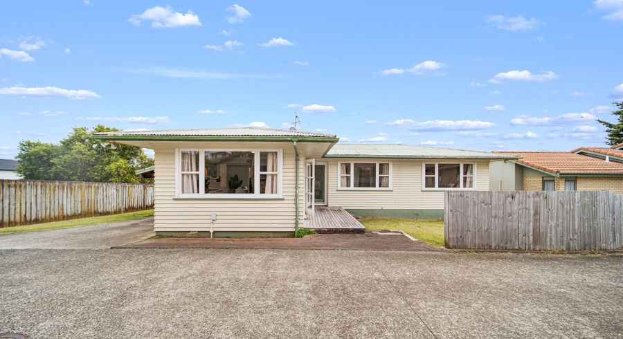  at 11 Pah Road, Papatoetoe, Auckland
