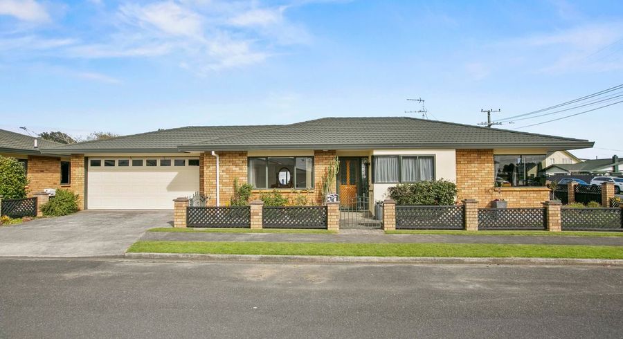  at 2 Sanders Avenue, Westown, New Plymouth, Taranaki
