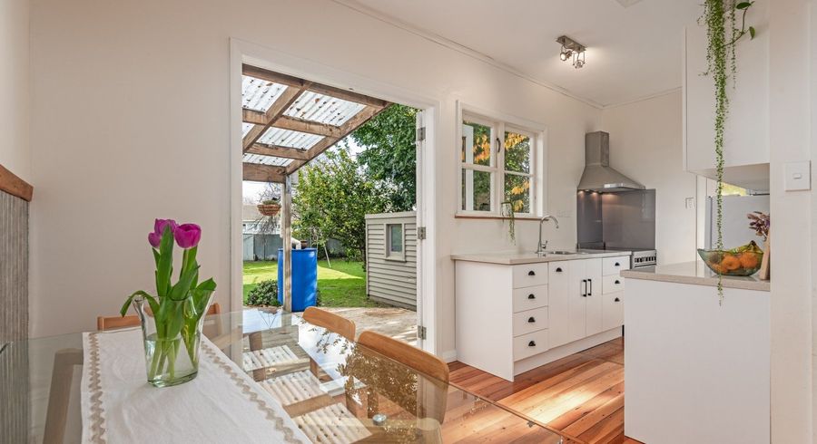  at 38 Millar Street, Terrace End, Palmerston North, Manawatu / Whanganui