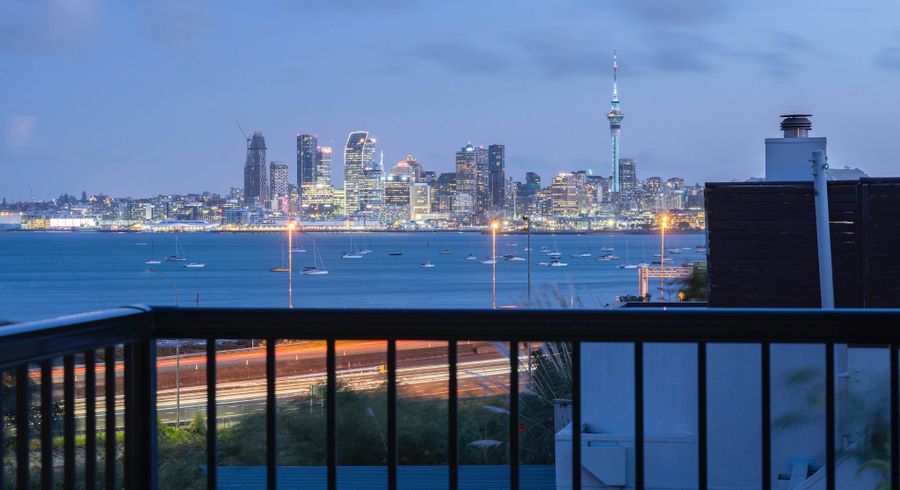  at 13 Waimana Ave, Northcote Point, North Shore City, Auckland