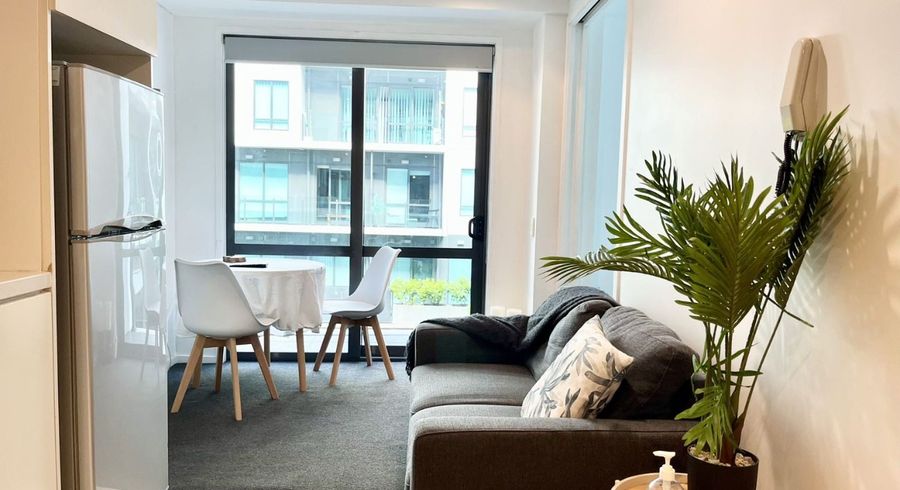  at 211/2 Dockside Lane, Auckland Central, Auckland