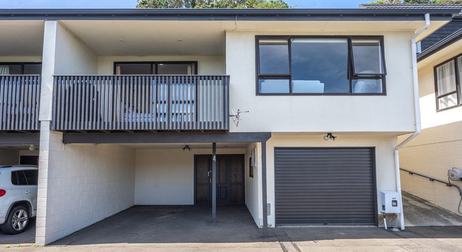  at 4/24 Acheron Road, Paremata, Porirua, Wellington