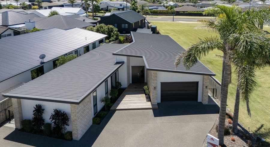  at 71 Montiicola Drive, Papamoa Beach, Tauranga, Bay Of Plenty