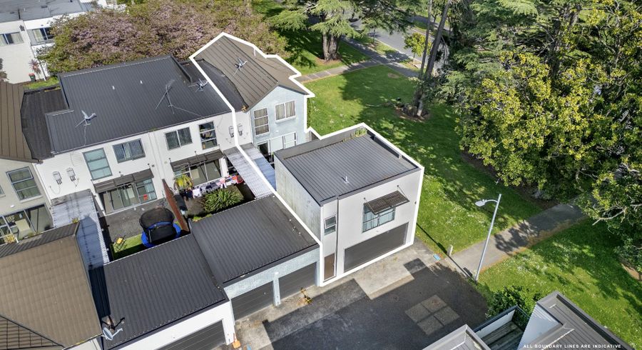  at 2 Willow Camp Road, Takanini, Papakura, Auckland
