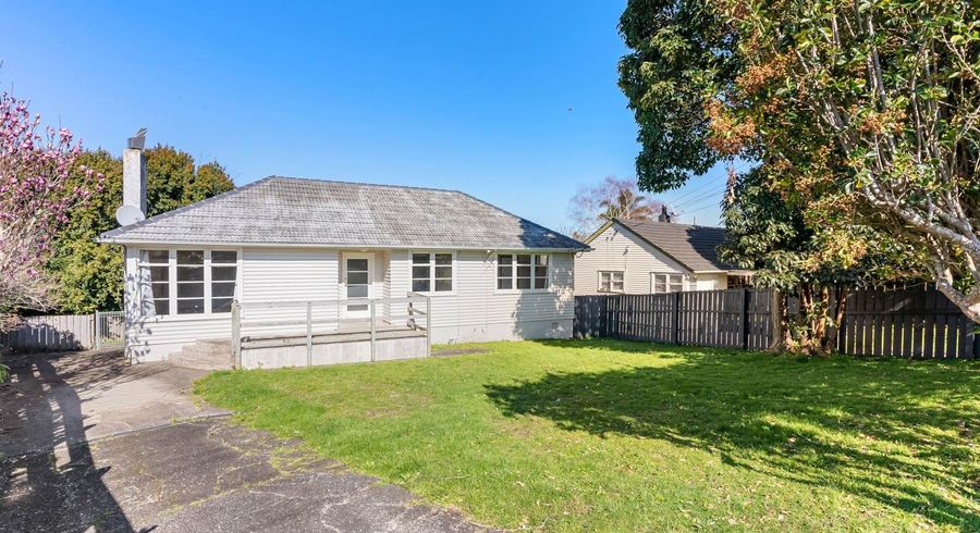  at 6 Tui Crescent, Manurewa, Manukau City, Auckland