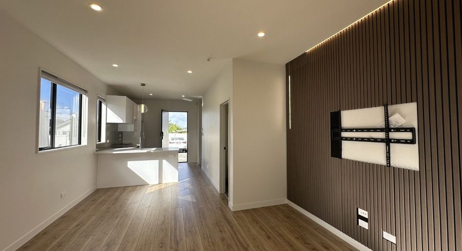  at 17B Midgley Road, West Harbour, Auckland