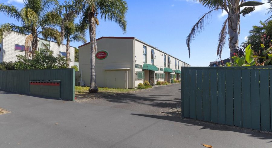  at 8/1 Coates Street, Hamilton East, Hamilton, Waikato