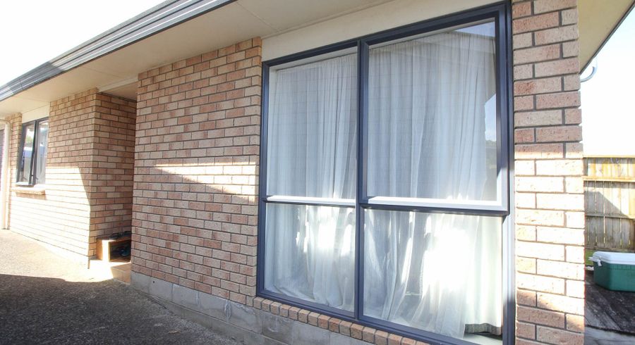  at 9b Aronia Way, Goodwood Heights, Manukau City, Auckland