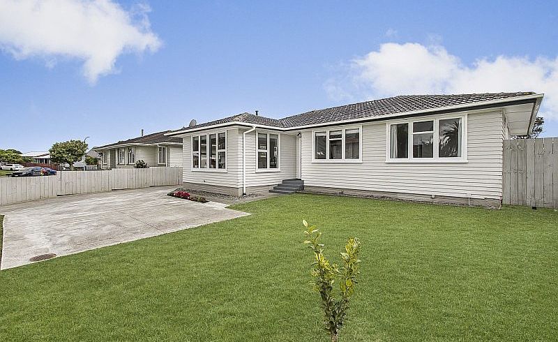  at 11 Windrush Close, Mangere, Manukau City, Auckland