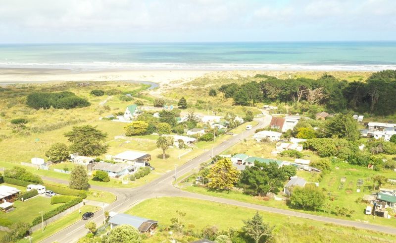  at 19 Muaupoko Street, Hokio Beach
