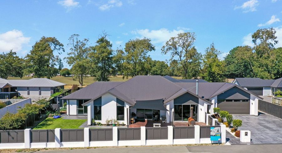  at 8 Kelburn Place, Tinwald, Ashburton