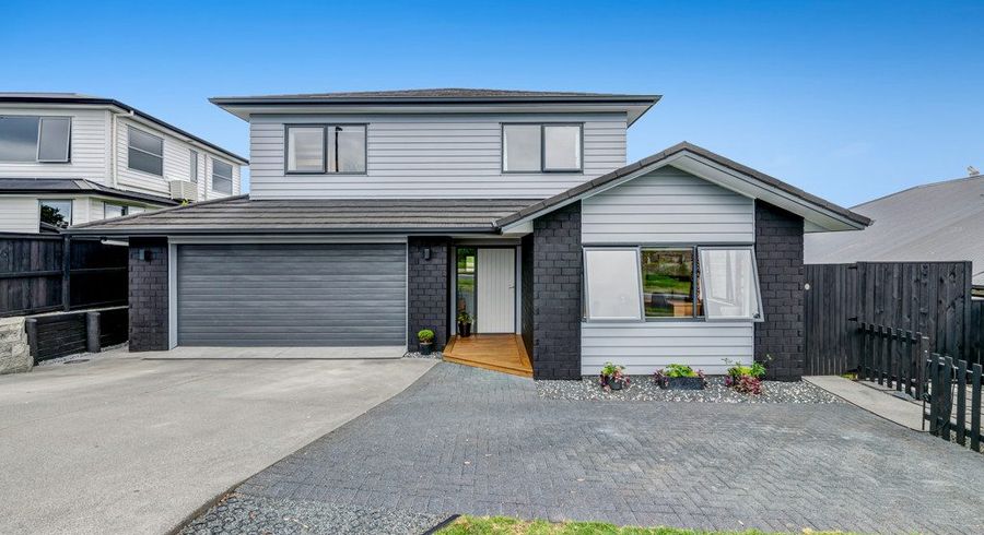  at 14 Kingfisher Road, Millwater, Rodney, Auckland