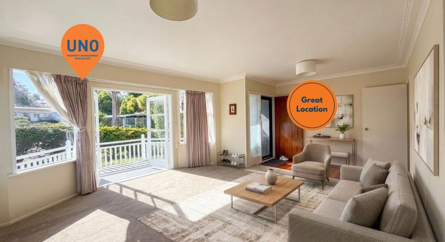  at 52 Normanton Street, Glenfield, Auckland