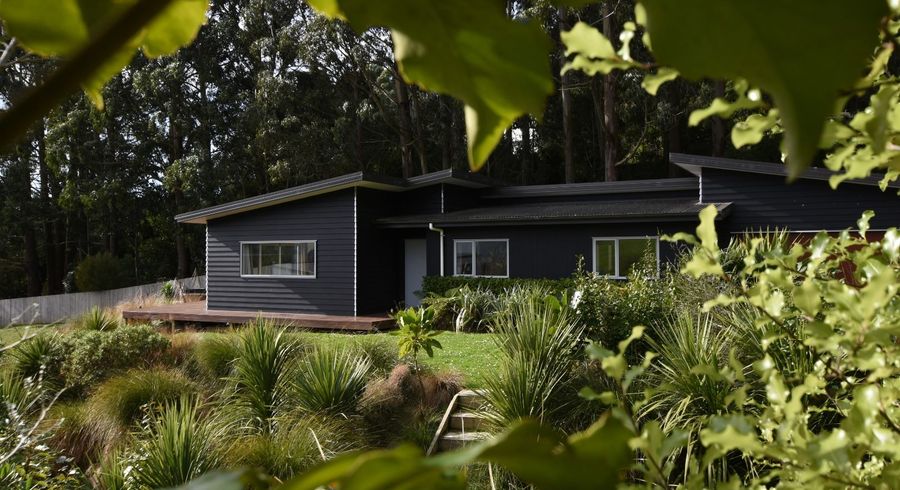  at 36 Clearwater Street, Broad Bay, Dunedin