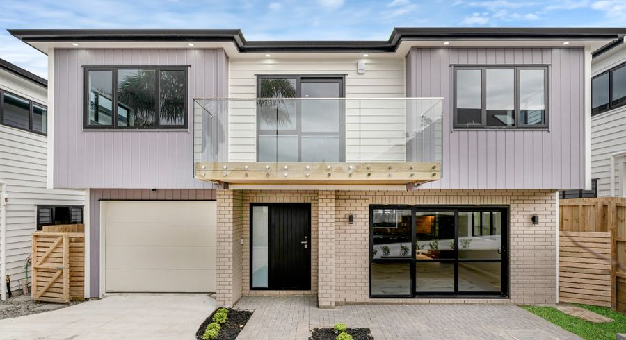  at 2/65 Halver Road, Hill Park, Manukau City, Auckland