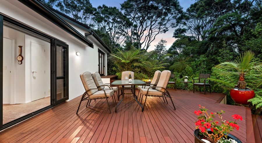  at 18 Daldys Bush Lane, Bayview, North Shore City, Auckland