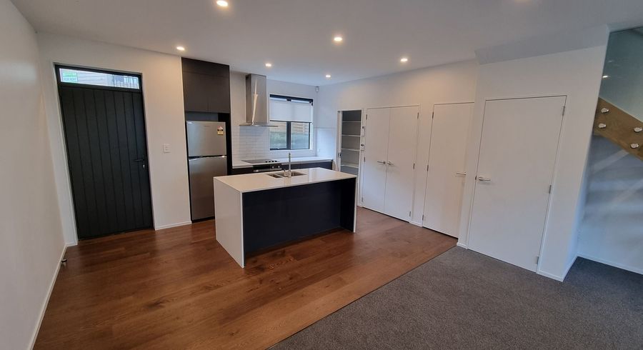 at 4B/4 Ferry Road, Eastbourne, Lower Hutt, Wellington