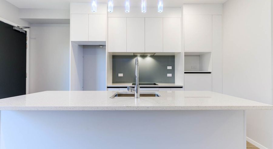  at 9E Epping Road, Henderson, Auckland