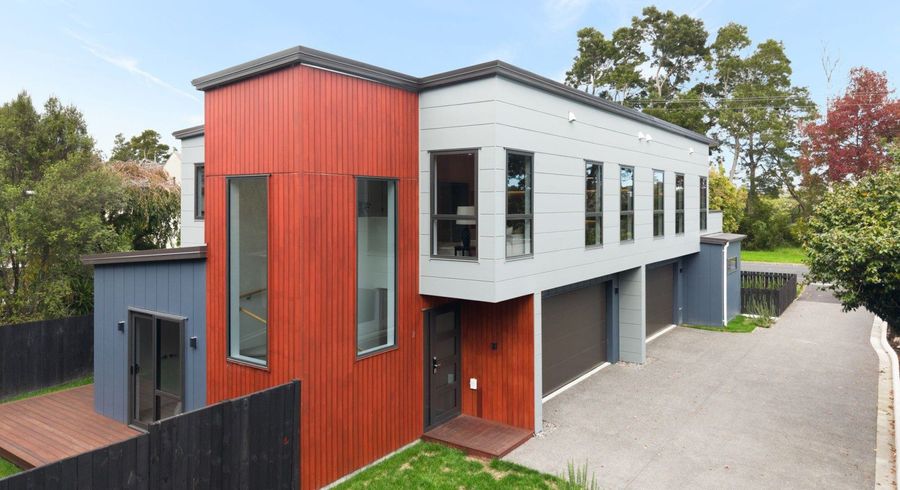  at 2/1082 River Road, Queenwood, Hamilton, Waikato