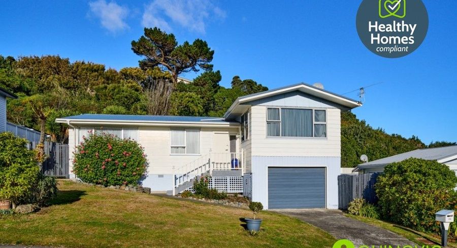  at 54 Gloaming Hill, Titahi Bay, Porirua, Wellington