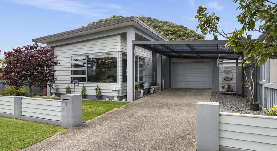  at 21 Lakeview Quay, Pyes Pa, Tauranga, Bay Of Plenty