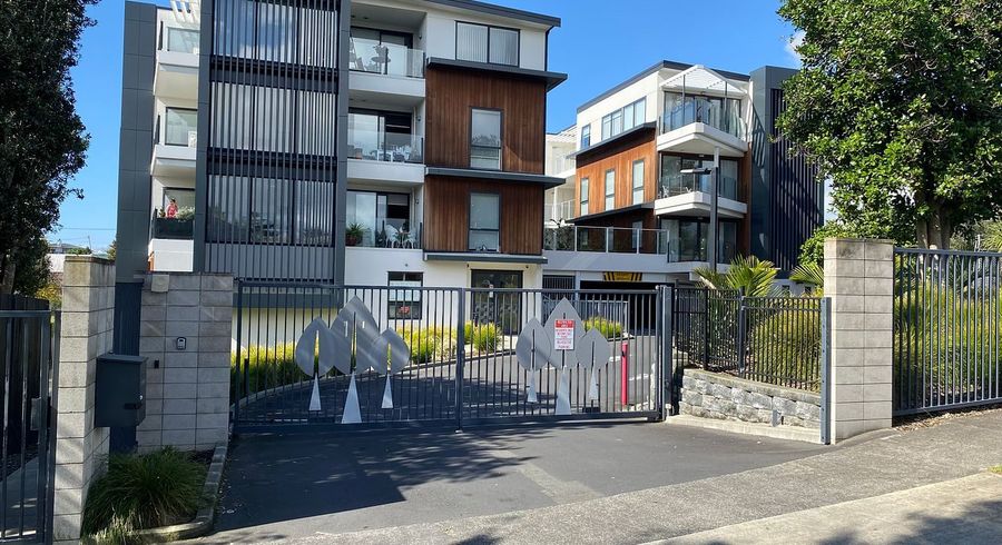  at 87/8 Thompson Park Road, Mount Wellington, Auckland City, Auckland