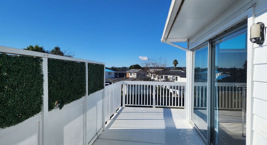  at 24 Megan Avenue, Pakuranga Heights, Manukau City, Auckland