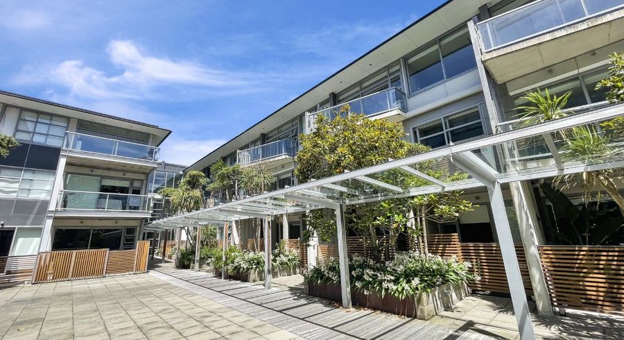  at E210A/28 Torrens Terrace, Te Aro, Wellington, Wellington