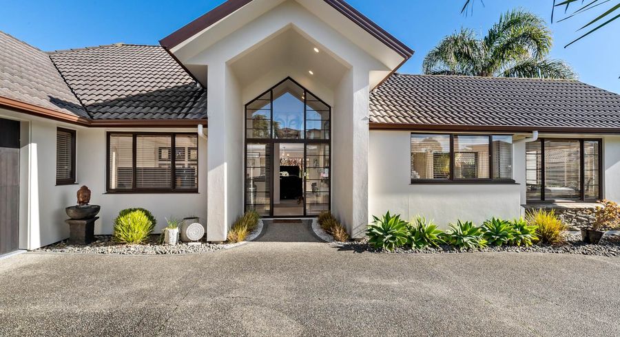  at 13 Elwyn Close, Flat Bush, Auckland