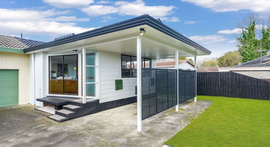  at 2/8 Kirrama Place, Conifer Grove, Takanini