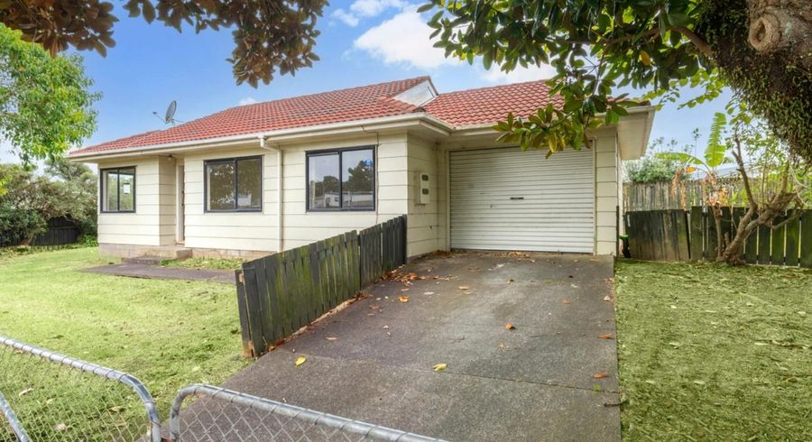  at 2 Norton Place, Mangere, Manukau City, Auckland