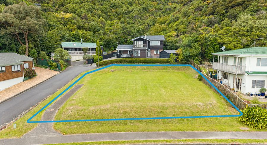  at 107 Eskdale Road, Papakowhai, Porirua, Wellington