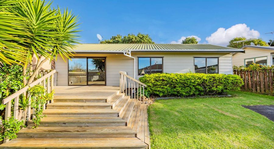  at 56A Cockayne Crescent, Sunnynook, North Shore City, Auckland