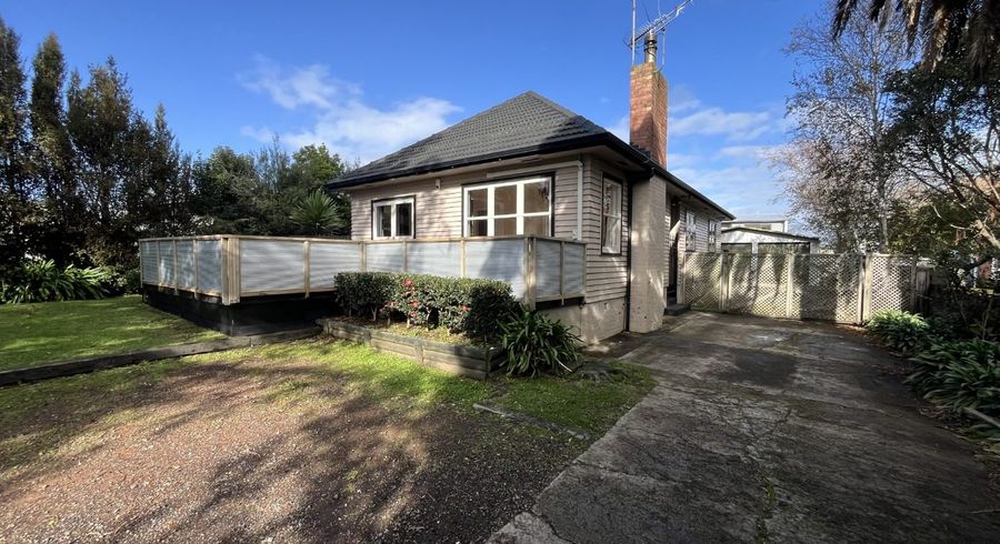  at 18 Walmsley Road, Mangere, Manukau City, Auckland