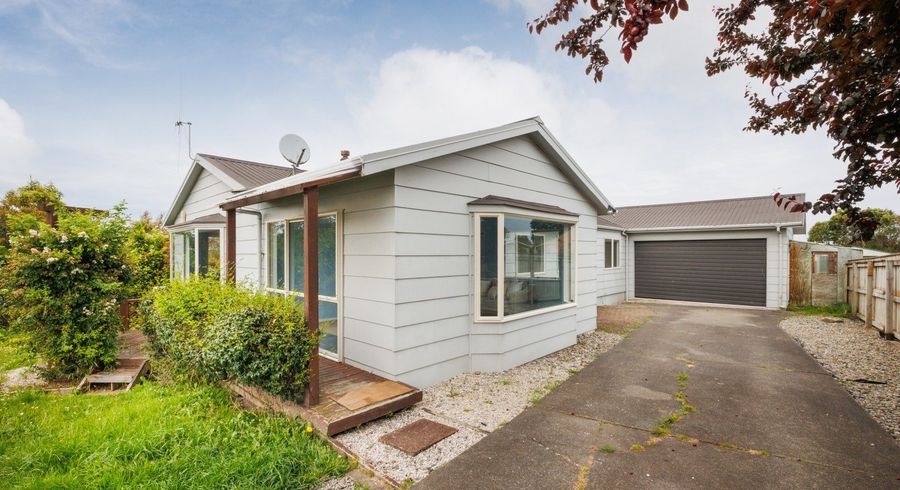  at 101 Hillcrest Drive, Kelvin Grove, Palmerston North