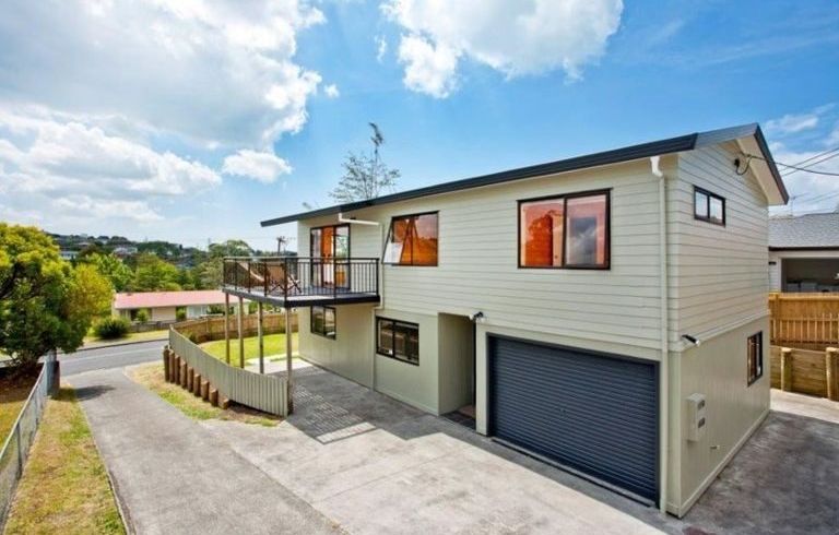  at 2/34 Alexander Avenue, Torbay, North Shore City, Auckland