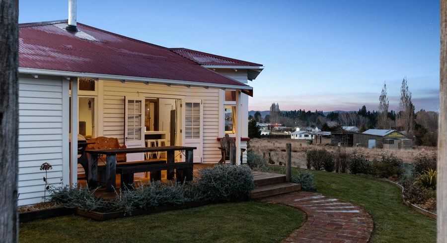  at 8 Garden Street, Lumsden, Southland, Southland