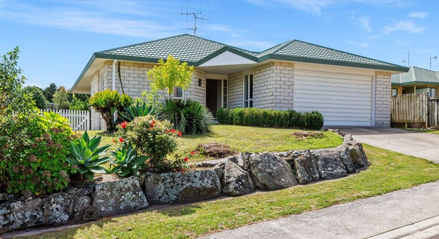  at 3 Molyneux Place, Welcome Bay, Tauranga