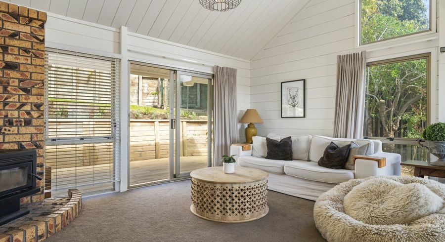  at 15 Victory Street, Welcome Bay, Tauranga