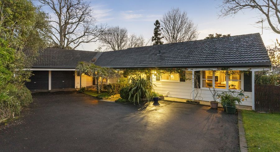  at 43A Hawkins Street, Meadowbank, Auckland