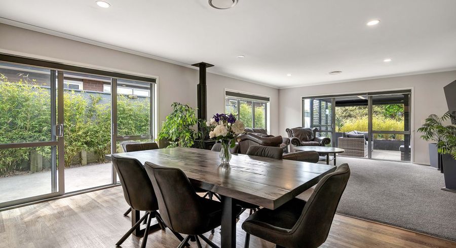  at 122 Pohutukawa Place, Waiwhakaiho, New Plymouth, Taranaki