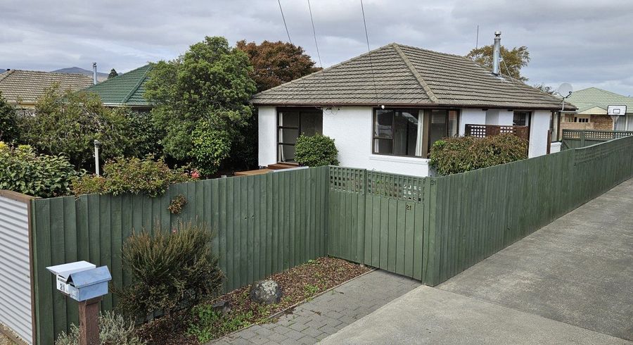  at 1/21 Nottingham Avenue, Halswell, Christchurch