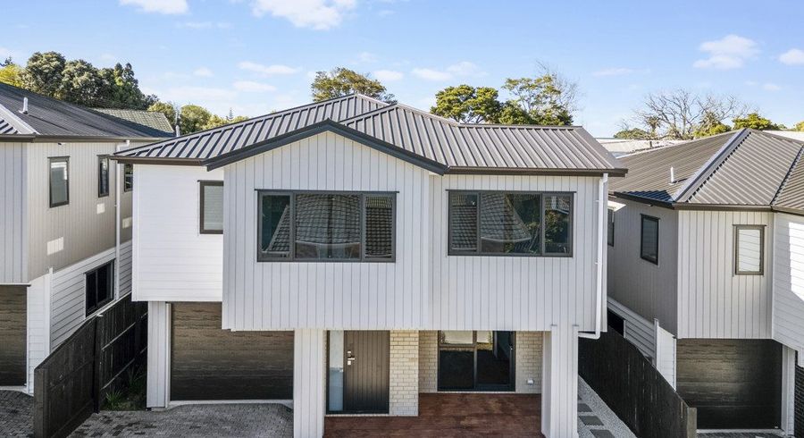  at Lot 2/142 Great South Road, Manurewa, Manukau City, Auckland