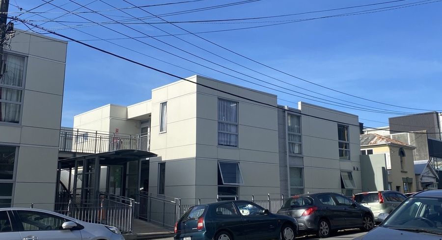  at Room 7 4/27 Hanson Street, Mount Cook, Wellington, Wellington