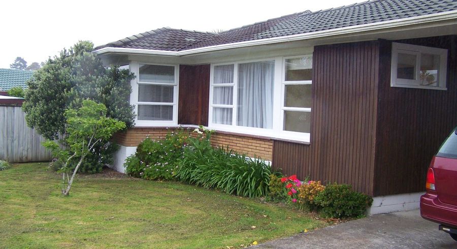  at 4 Cromdale Avenue, Highland Park, Manukau City, Auckland