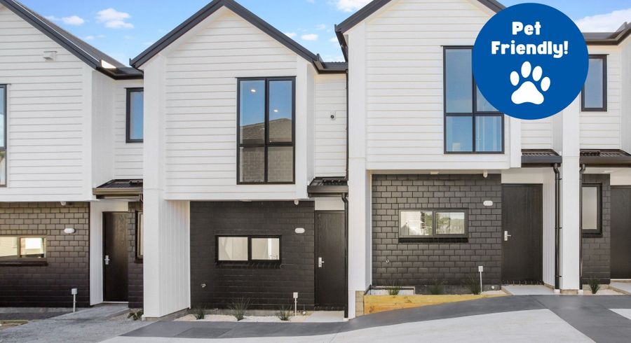  at 4/10 Shamrock Lane, Te Atatu Peninsula, Waitakere City, Auckland